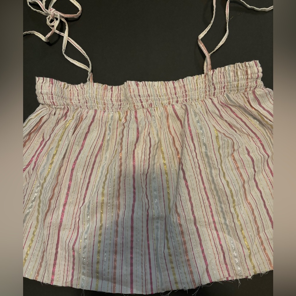 Tie shoulder frilly top